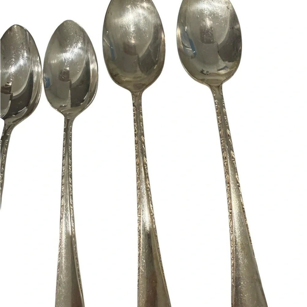 W M Rogers & Son Silver Plate Flatware 7 Tablespoons 2 Serving spoons Lot 10